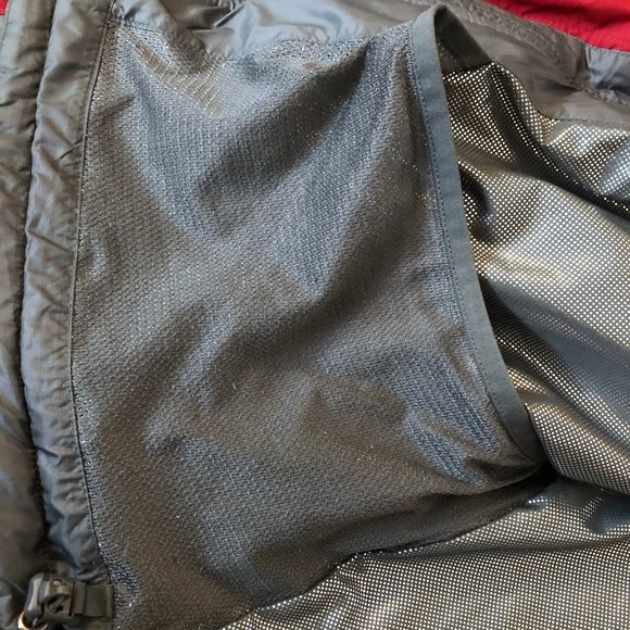 Columbia Men's Winter Jacket - Red (Size L) - Picture 6 of 8